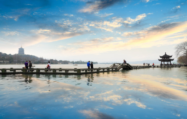 Optional image title goes here